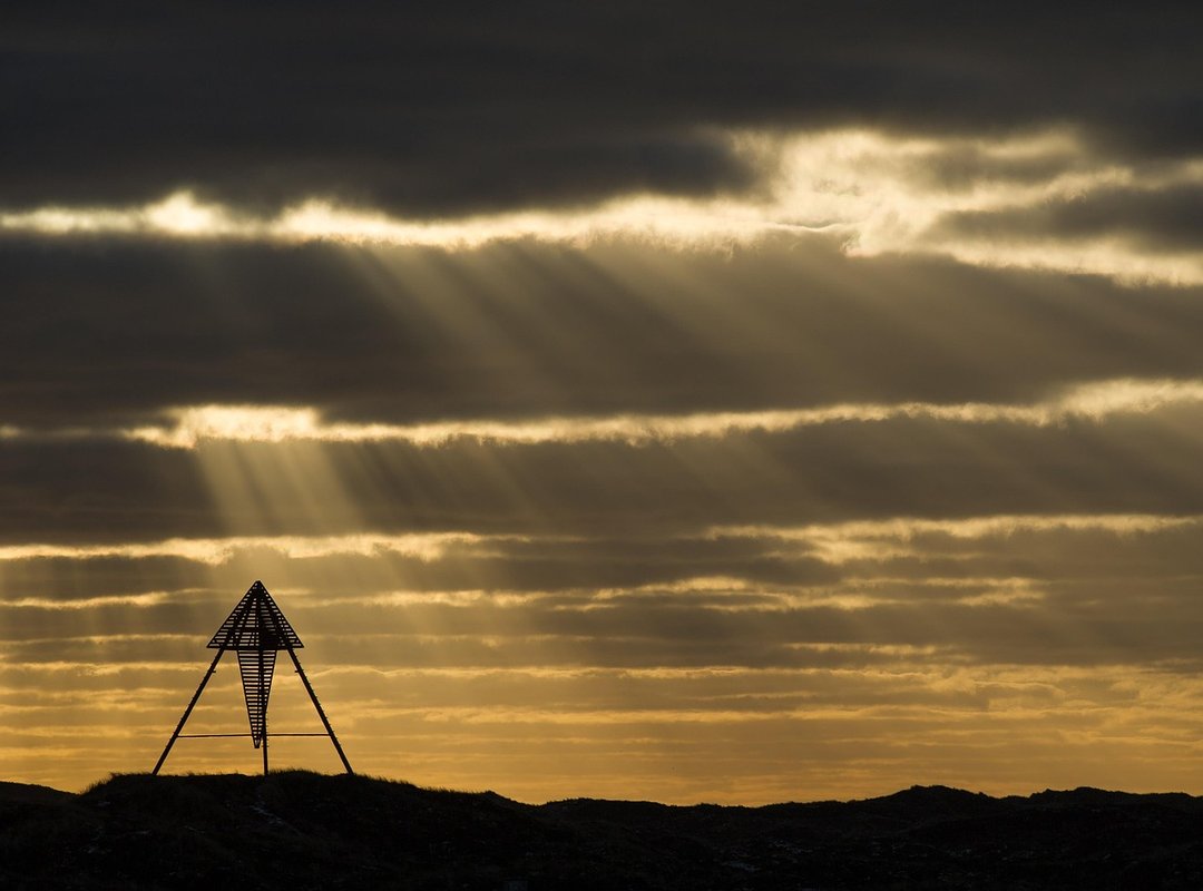 A Beginner's Guide to Creating Liyawel-Inspired Artwork